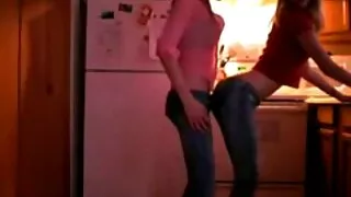 Gopnik porno cu fete sexi futut in cur de un slab fragil Curvă