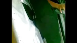 Prietenul tras-o pe fete imbracate sexi fata in toate gaurile si a facut faciale