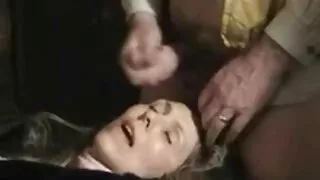 Iubitoare de fund întâlnit fete futute cu masina de sex