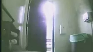 Legat si futut de o gravă dl în costum sex cu fete mari