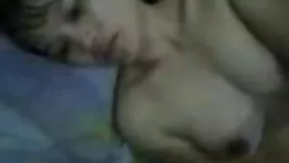 O filme porno cu fete sexy face fara prezervativ introdus in gaoaza