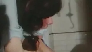 Pieptoase Suculente doamna fututa de negru în timp ce soțul porno cu fete sportive nu este acasă