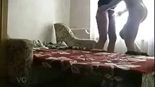 În fața camerei Sex Stilul sex cu fete Cainelui trage prietena iubit