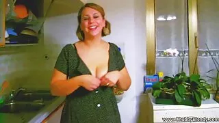 Cu părul fete virgine futute gri Lovelace futut de un sănătos Cocoș